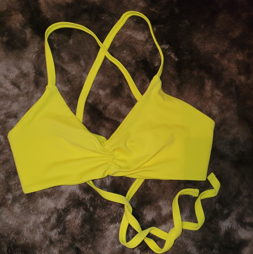 Fused bikini top size small